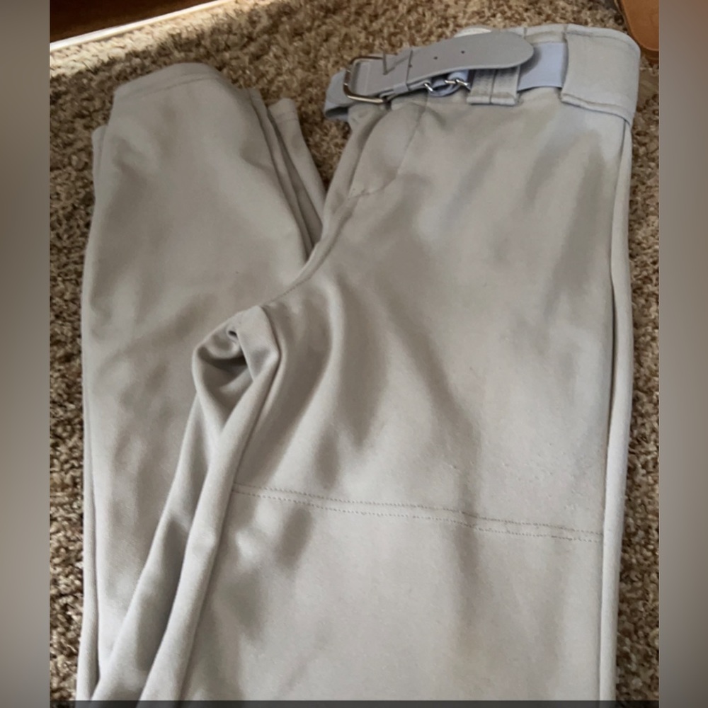 Baseball Pants with belt!  No tears, stains or wear!!